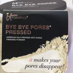 it cosmetics Makeup - Bye Bye Pores Pressed Finishing Powder it cosmetics Makeup - Bye Bye Pores Pressed Finishing Powder
